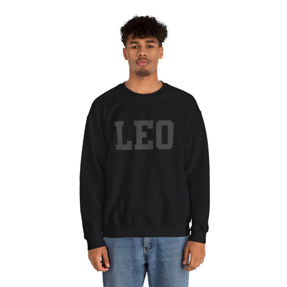 Leo - Crewneck